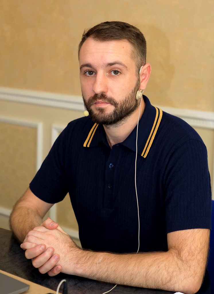 Галів О. Я. - доктор філософії за спеціальністю 061 Журналістика
